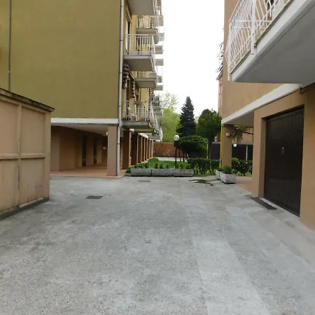 Rita Appartamento Voghera